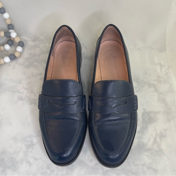J. Crew Woman’s Navy Loafers leather upper size 7.5 - Picture 2 of 11
